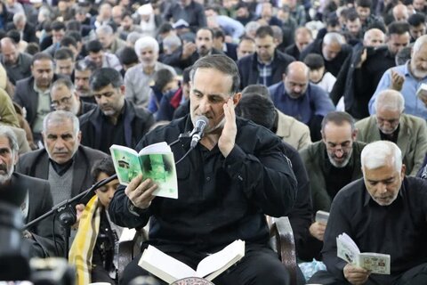 تصاویر مراسم احیاء شب ۲۳ ماه مبارک رمضان در خرم آباد