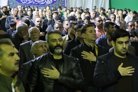 تصاویر مراسم احیاء شب ۲۳ ماه مبارک رمضان در خرم آباد