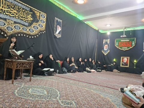 تصاویر/برگزاری مراسم شب قدر در مدرسه علمیه کوثر زرندیه