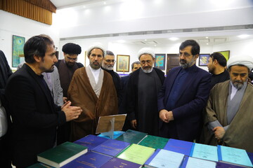 تصاویر/  مراسم افتتاحیه دهمین نمایشگاه قرآن استان قم