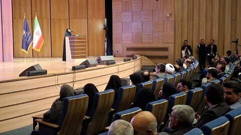 گفتگوصمیمانه استاندار کرمان با اصحاب رسانه، فرهنگ و هنر