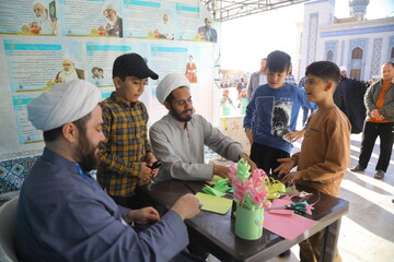 فعالیت فرهنگی و تربیتی مبلغین طرح امین در حوالی حرم حضرت معصومه(س)+ تصاویر و فیلم