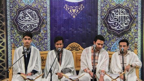 تصاویر/ جزء خوانی قرآن کریم بیست و پنجم ماه مبترک رمضان به روش حفظ خوانی در نجف ایران