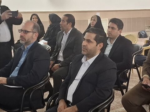 تصاویر/ برگزاری نخستین جلسه شورای اداری شهرستان کاشان در سال ۱۴۰۴