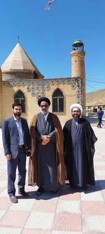 بازدید مدیر و معاونان اوقاف لرستان از بقاع متبرکه این استان