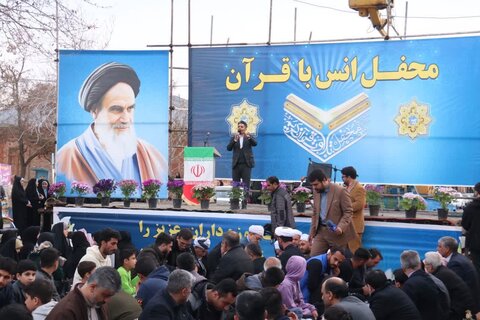 تصاویر/ محفل بزرگ قرآنی و افطاری امت وحدت و مقاومت در ارومیه