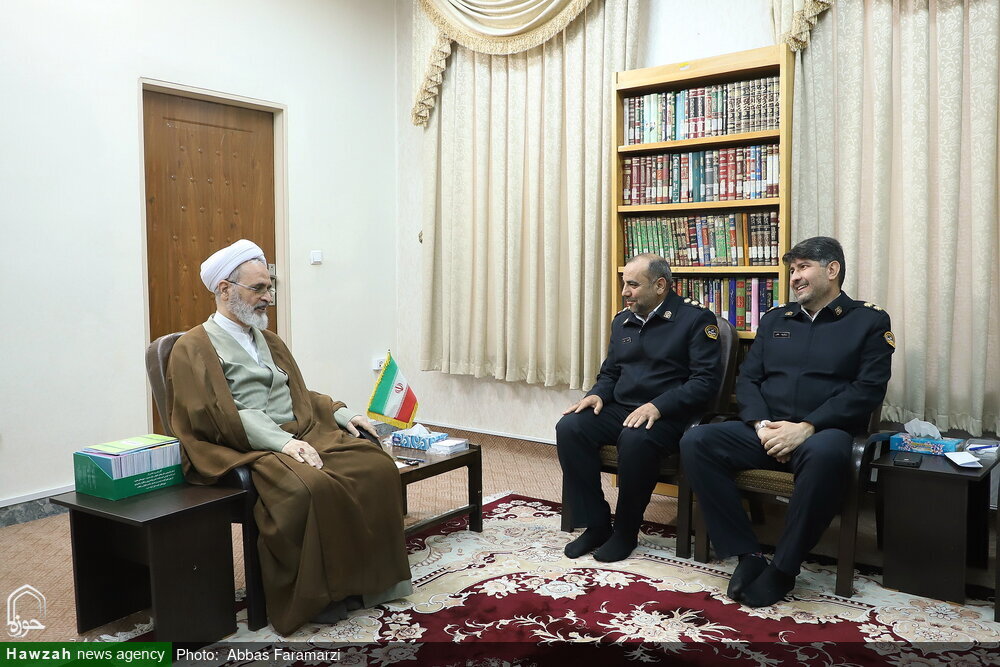 आयतुल्लाह आराफी की जनता से ‘ना टू एक्सीडेंट्स’ अभियान में भाग लेने की अपील / सड़क दुर्घटनाओं को कम करना एक महत्वपूर्ण ज़िम्मेदारी