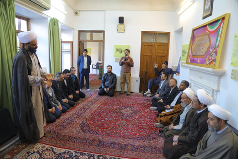 نشست علمی با موضوع "تفسیر‌ نوروز در نزد مراجع عظام شیعه"