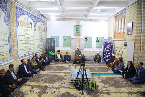 نشست علمی با موضوع "تفسیر‌ نوروز در نزد مراجع عظام شیعه"