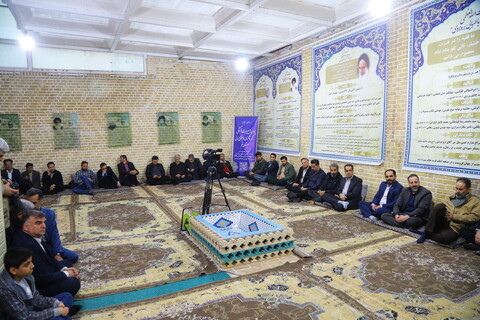 نشست علمی با موضوع "تفسیر‌ نوروز در نزد مراجع عظام شیعه"