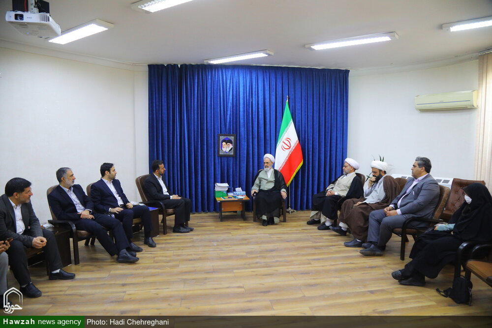 انقلاب اسلامی کے خالص اور درست نظریے کے اثر و نفوذ کی صلاحیت دنیا بھر میں بے نظیر ہے