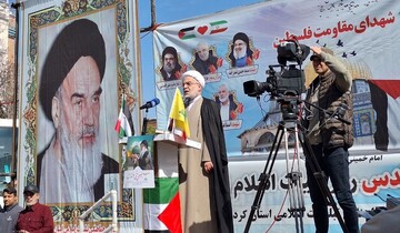 مبارزه برای آزادسازی فلسطین به فرموده امام خامنه‌ای جهاد فی سبیل‌الله است