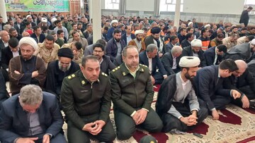 تصاویر/ اقامه نماز جمعه اصلاندوز