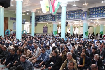 تصاویر/ اقامه نماز عبادی سیاسی جمعه تکاب