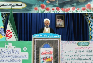 امام جمعه موقت دیر: تا آخرین نفس برای آزادی قدس می ایستیم