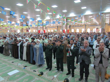 نمازجمعه بندر دیر به روایت تصویر