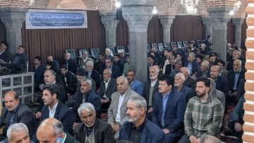 تصاویر/ اقامه نماز جمعه شهرستان تسوج