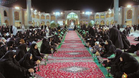 تصاویر/آیین خطبه‌ خوانی و شمع‌ گردانی در حرم مطهر حضرت محمد هلال بن علی(ع)