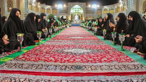 تصاویر/آیین خطبه‌ خوانی و شمع‌ گردانی در حرم مطهر حضرت محمد هلال بن علی(ع)
