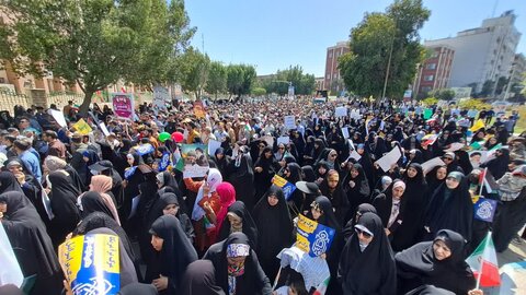 تصاویر/ حضور حماسی مردم دیار نادر مهدوی و رئیسعلی دلواری در راهپیمایی روز قدس