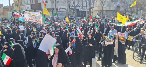 تصاویر/حضور طلاب مدرسه علمیه حضرت زهرا (س)سنجان در راهپیمایی روز قدس