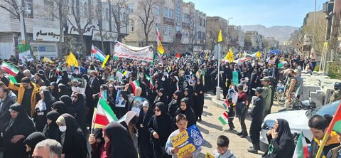 تصاویر/حضور طلاب مدرسه علمیه حضرت زهرا (س)سنجان در راهپیمایی روز قدس