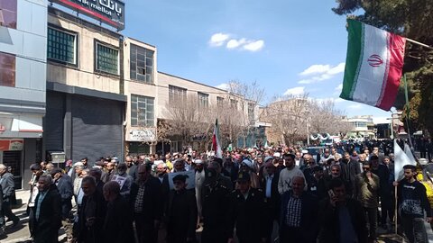تصاویر/حضور طلاب مدرسه علمیه امام خمینی (ره)آشتیان در راهپیمایی روز قدس