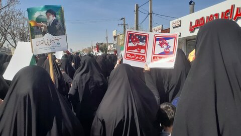 تصاویر/برگزاری راهپیمایی روز قدس با حضور طلاب و مردم غیور شهرستان ساوه