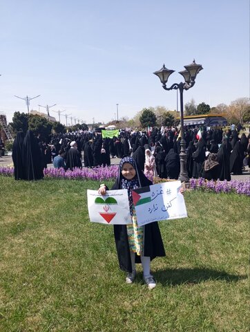 تصاویر/برگزاری راهپیمایی روز قدس با حضور طلاب و مردم غیور شهرستان ساوه