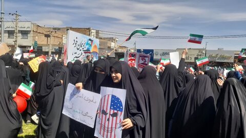 تصاویر/برگزاری راهپیمایی روز قدس با حضور طلاب و مردم غیور شهرستان ساوه