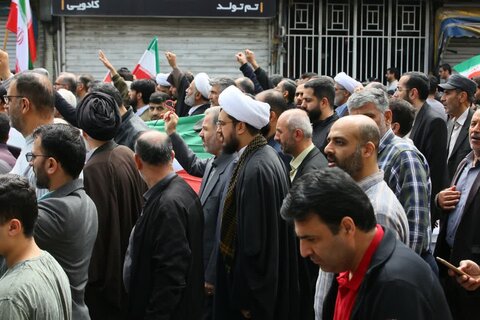 راهپیمایی روز قدس با شکوه هر چه تمام تر در ساری برگزار شد.