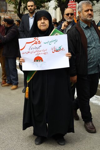 راهپیمایی روز قدس با شکوه هر چه تمام تر در ساری برگزار شد.