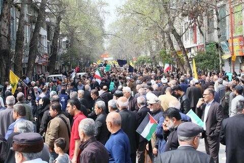 راهپیمایی روز قدس با شکوه هر چه تمام تر در ساری برگزار شد.