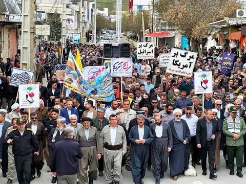 تصاویر/  راهپیمایی روز جهانی قدس در پیرانشهر