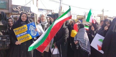 تصاویر/حضور حماسی طلاب مدرسه علمیه الهیه ساوه در راهپیمایی روز قدس