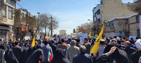 تصاویری از راهپیمایی روز قدس با حضور طلاب موسسه آموزش عالی ریحانة النبی اراک