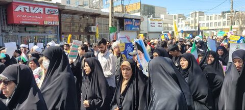 تصاویری از راهپیمایی روز قدس با حضور طلاب موسسه آموزش عالی ریحانة النبی اراک