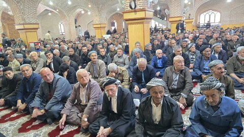 تصاویر/ اقامه نماز جمعه شهرستان سردشت