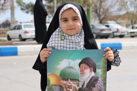 تصاویر/ راهپیمایی  روز جهانی قدس در نوشین شهر