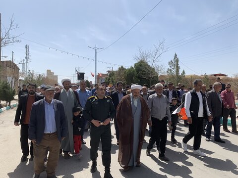 تصاویر/ راهپیمایی و نمازجمعه روز قدس در شهر اختیارآباد