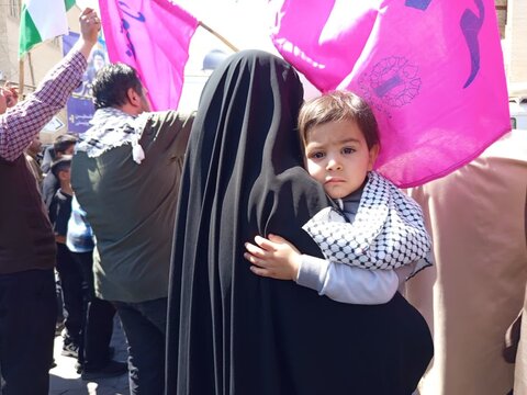 تصاویر/ حماسه یزدی ها در لبیک به امام خامنه ای در روز قدس۱۴۰۴