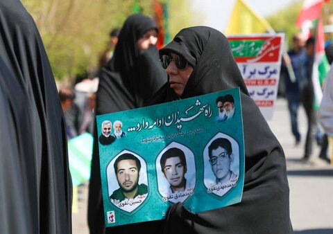 تصاویر/ حماسه یزدی ها در لبیک به امام خامنه ای در روز قدس۱۴۰۴