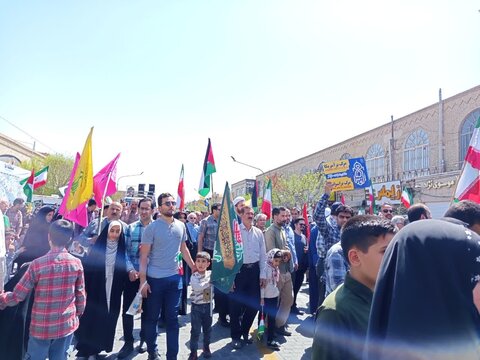 تصاویر/ حماسه یزدی ها در لبیک به امام خامنه ای در روز قدس۱۴۰۴