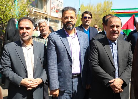 تصاویر/ حماسه یزدی ها در لبیک به امام خامنه ای در روز قدس۱۴۰۴