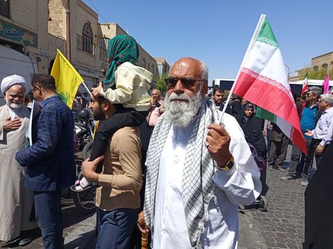 تصاویر/ حماسه یزدی ها در لبیک به امام خامنه ای در روز قدس۱۴۰۴