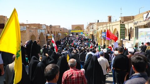 تصاویر/ حماسه یزدی ها در لبیک به امام خامنه ای در روز قدس۱۴۰۴