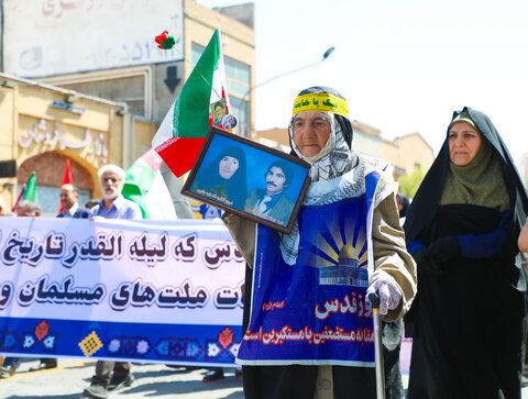 تصاویر/ حماسه یزدی ها در لبیک به امام خامنه ای در روز قدس۱۴۰۴