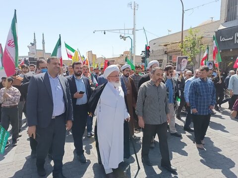 تصاویر/ حماسه یزدی ها در لبیک به امام خامنه ای در روز قدس۱۴۰۴