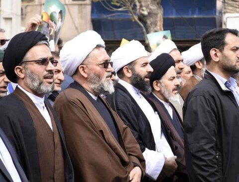 تصاویر/ حضور گسترده روحانیون شیعه و اهل سنت ارومیه در راهپیمایی روز جهانی قدس