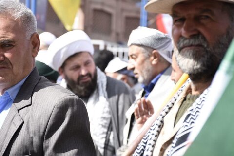 تصاویر/ حضور گسترده روحانیون شیعه و اهل سنت ارومیه در راهپیمایی روز جهانی قدس